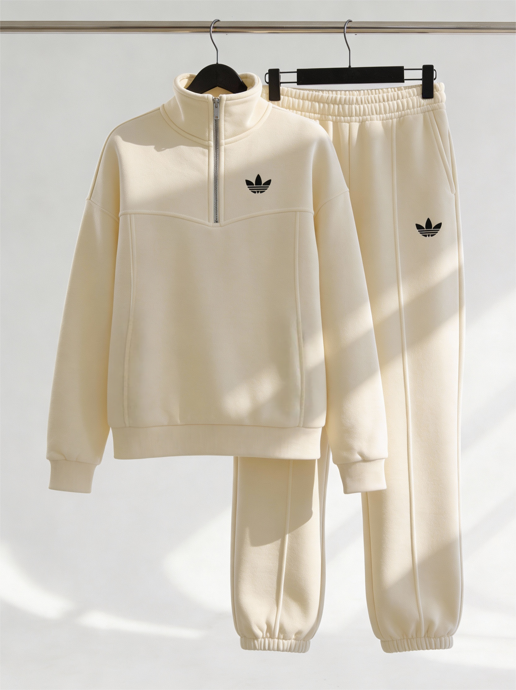 Conjunto adidas Mujer Oversize Negro – Hoodie & Jogger